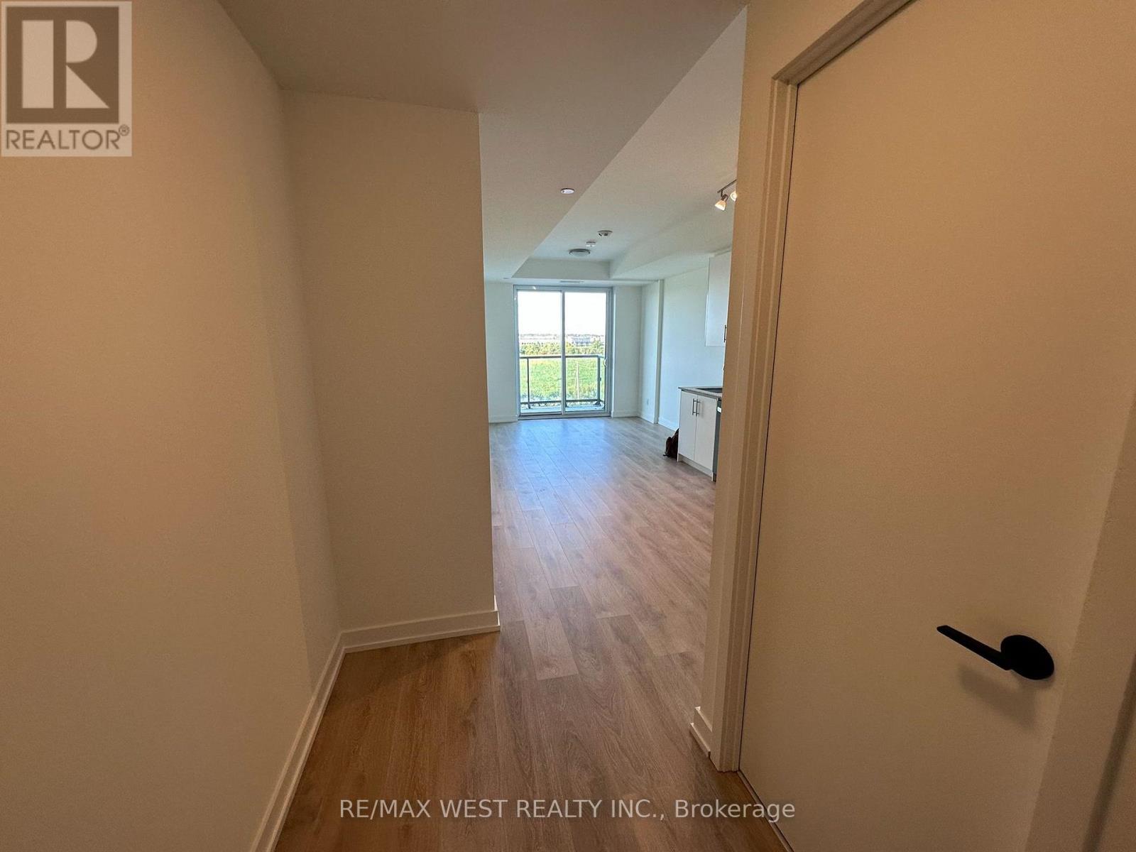 345 South Wheat Boom Drive 409