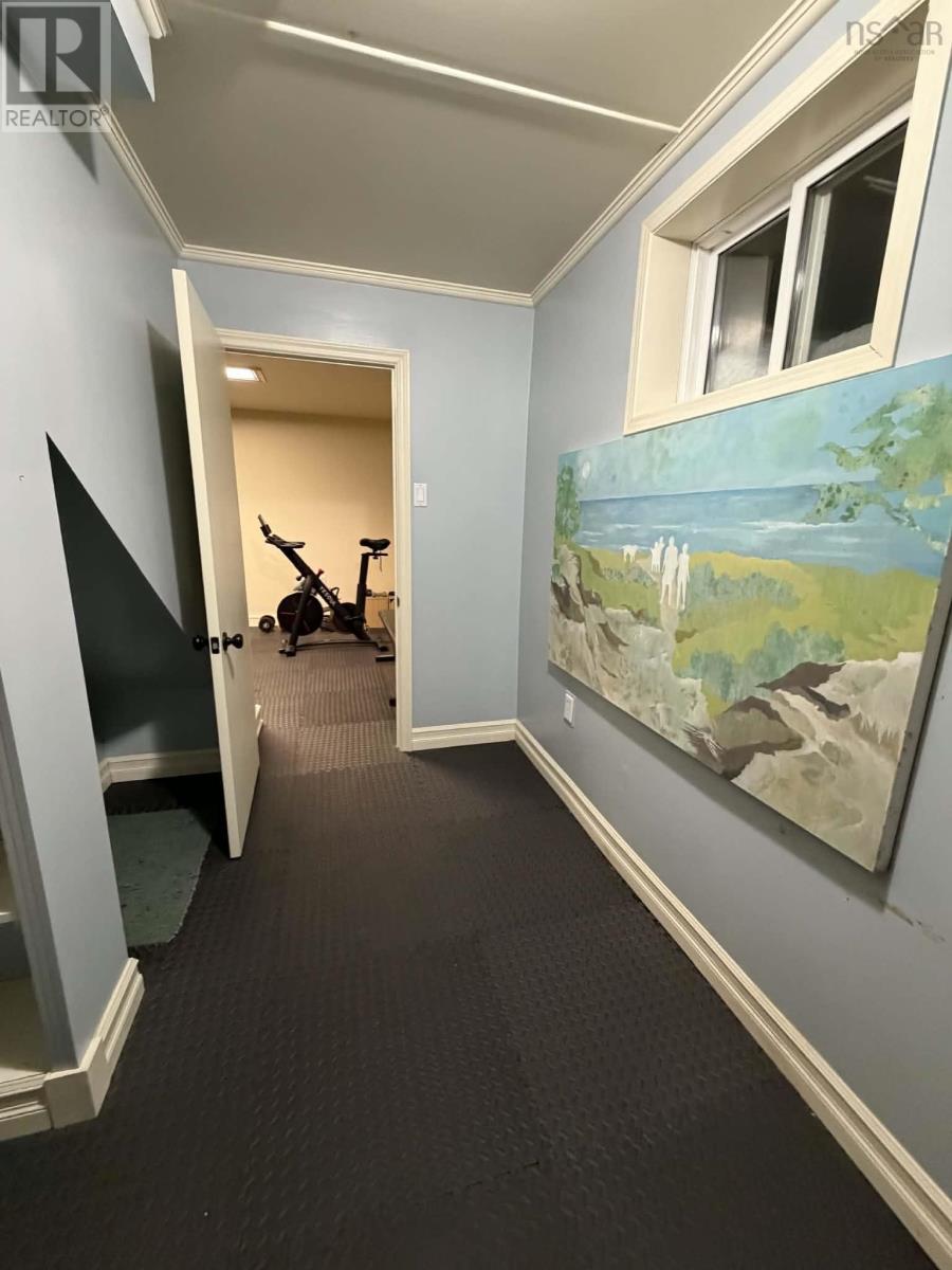 Property 33 of 35 of 1302 MacGarry Road