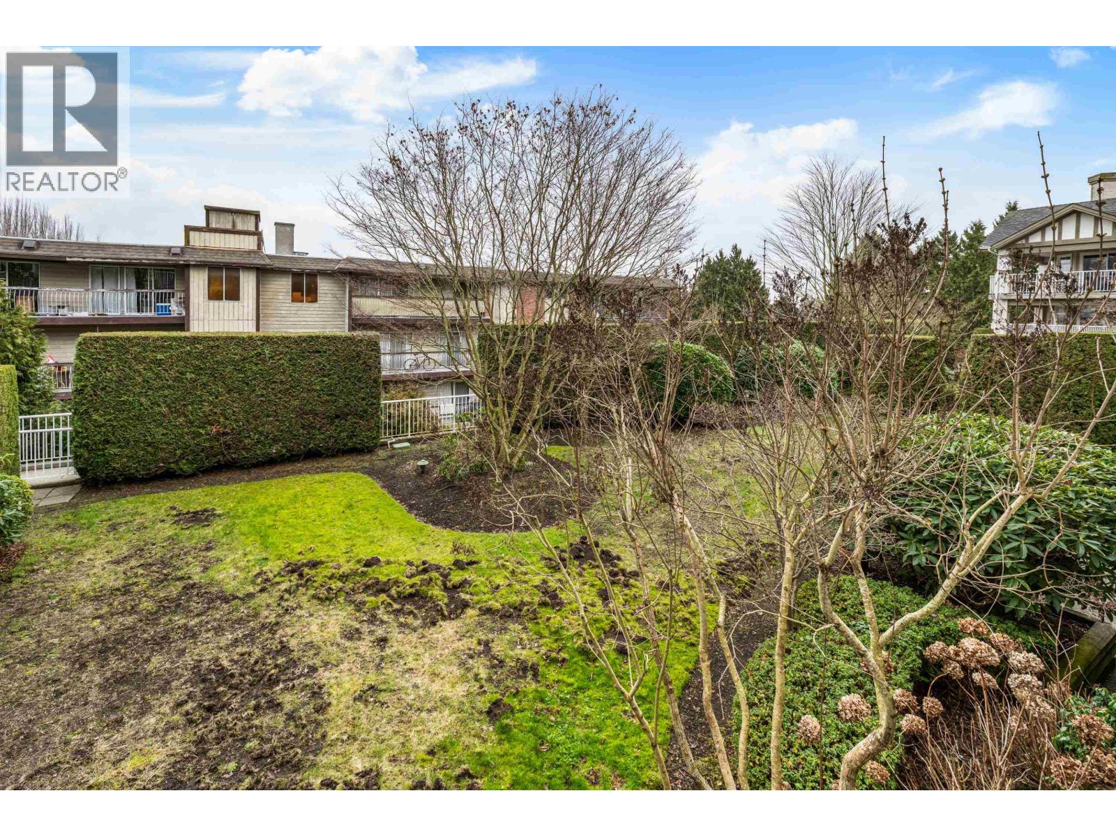 209 4770 52A STREET, Ladner