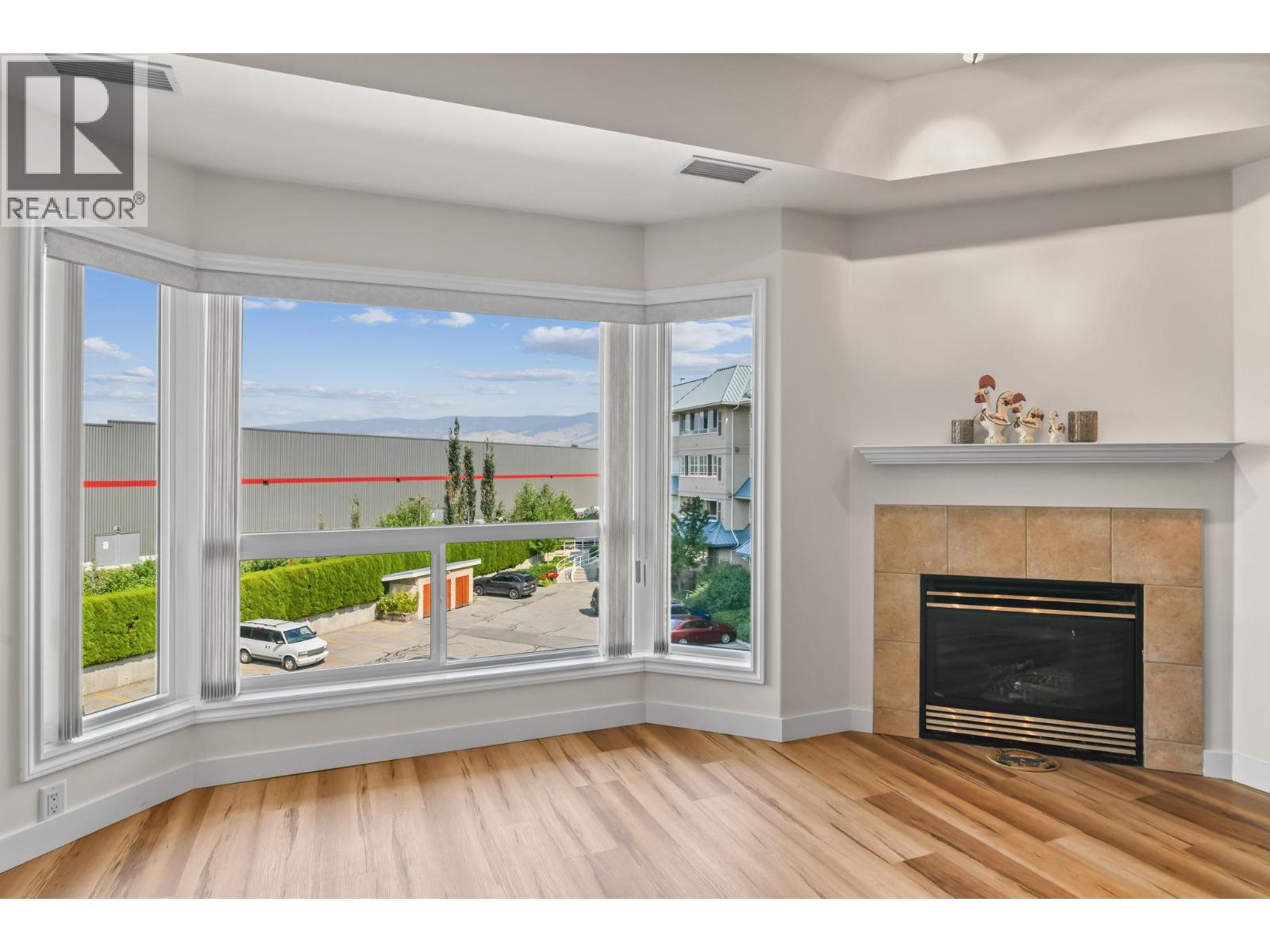 303 1963 Durnin Road, Kelowna