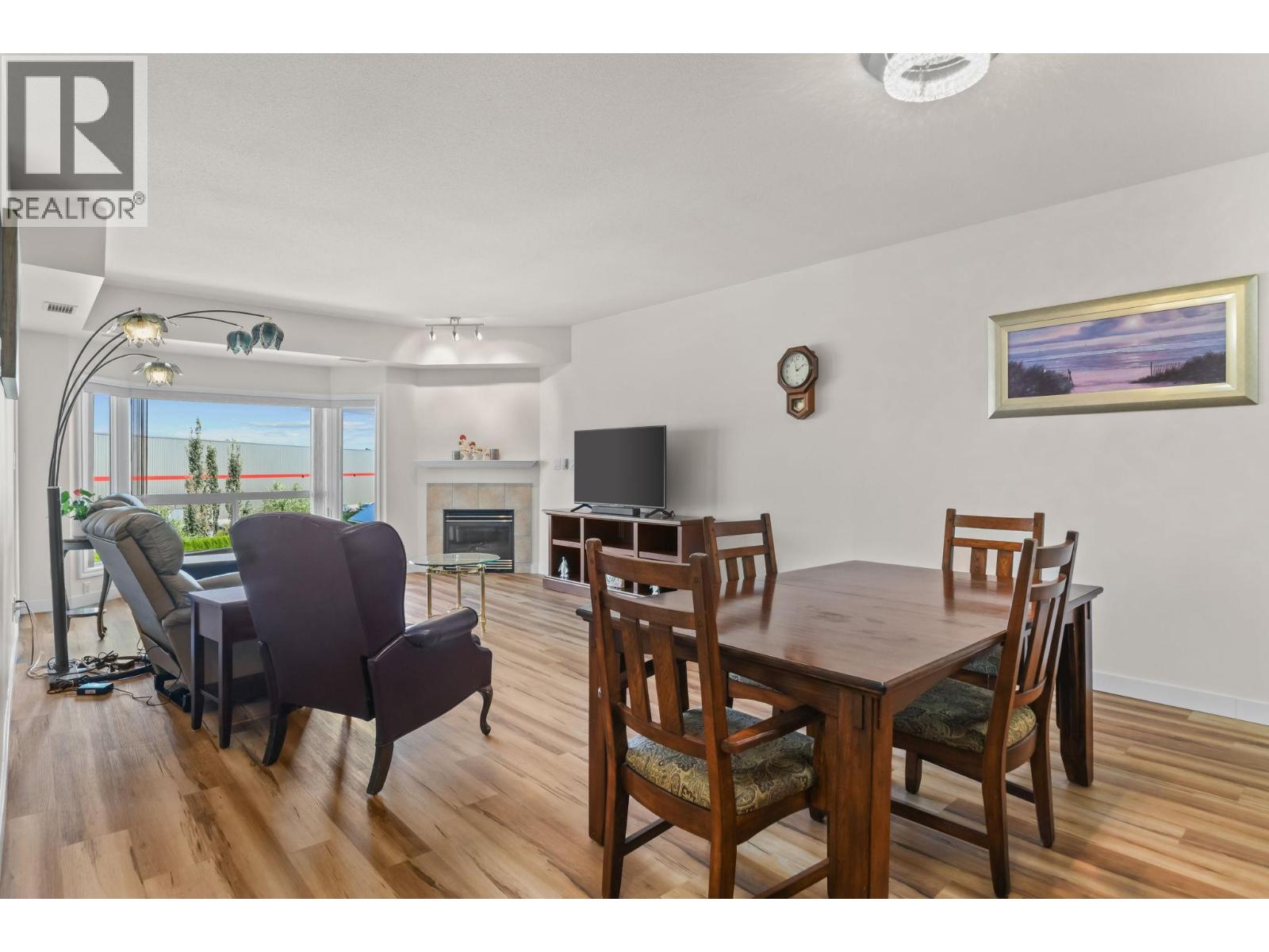 303 1963 Durnin Road, Kelowna