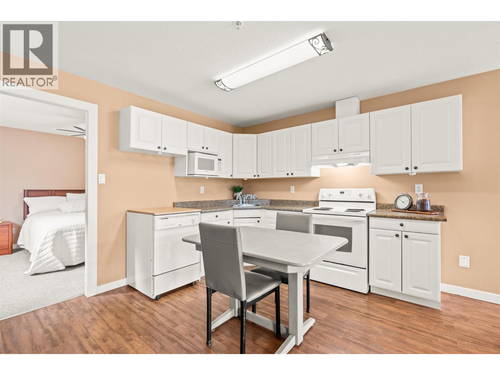 16864 Gatzke Road, Lake Country