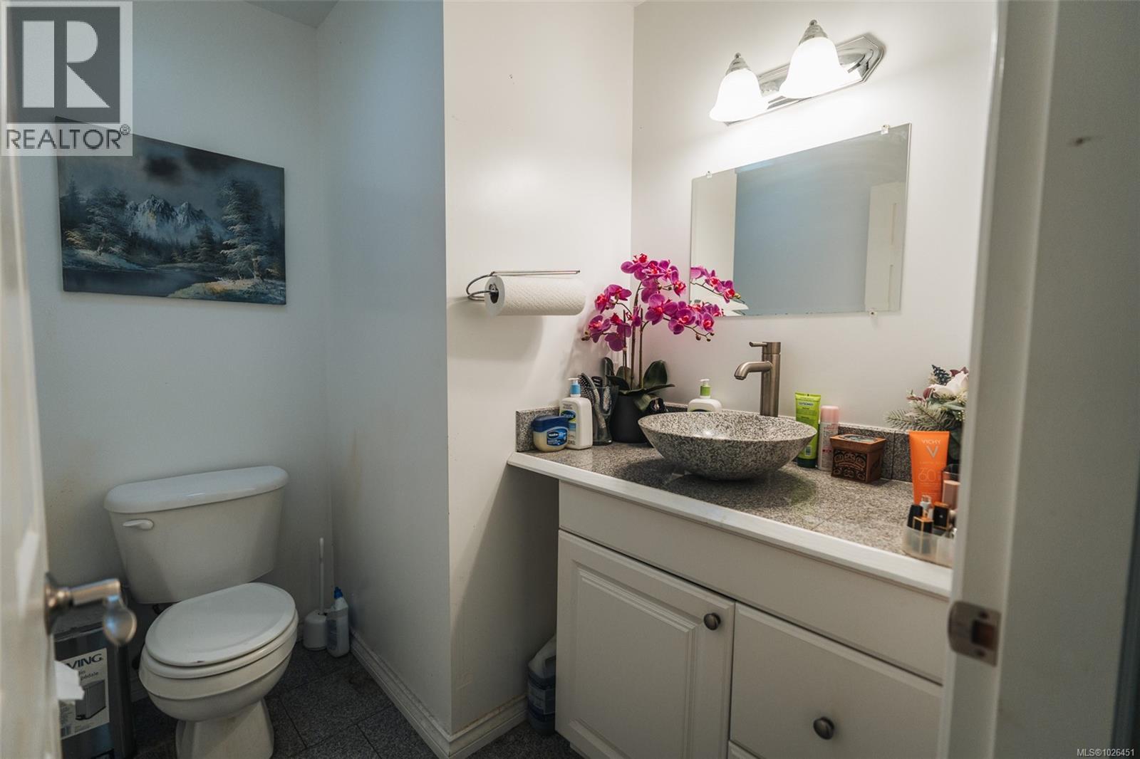 314 Reef Point Rd, Ucluelet