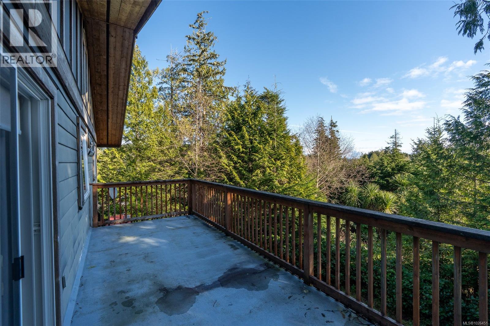 314 Reef Point Rd, Ucluelet