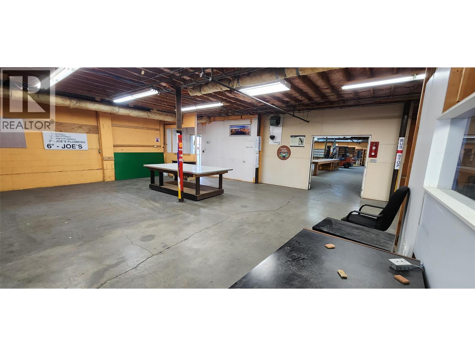 102 310 CO-OP Avenue, Oliver