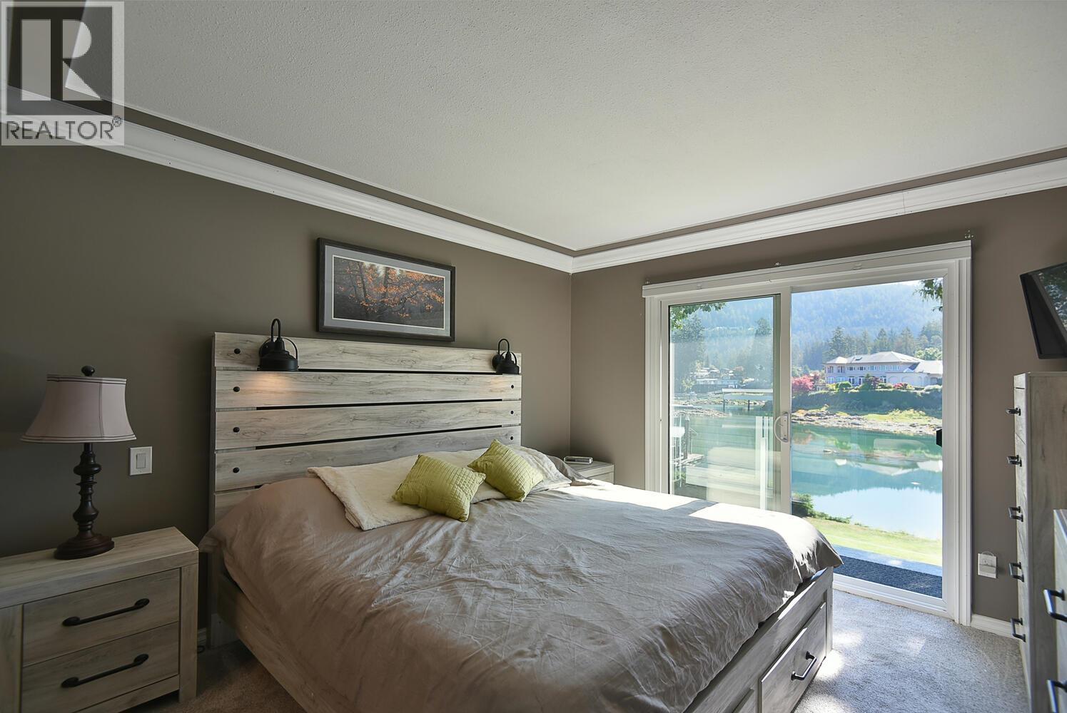 12828 GILDEN ROAD, Madeira Park