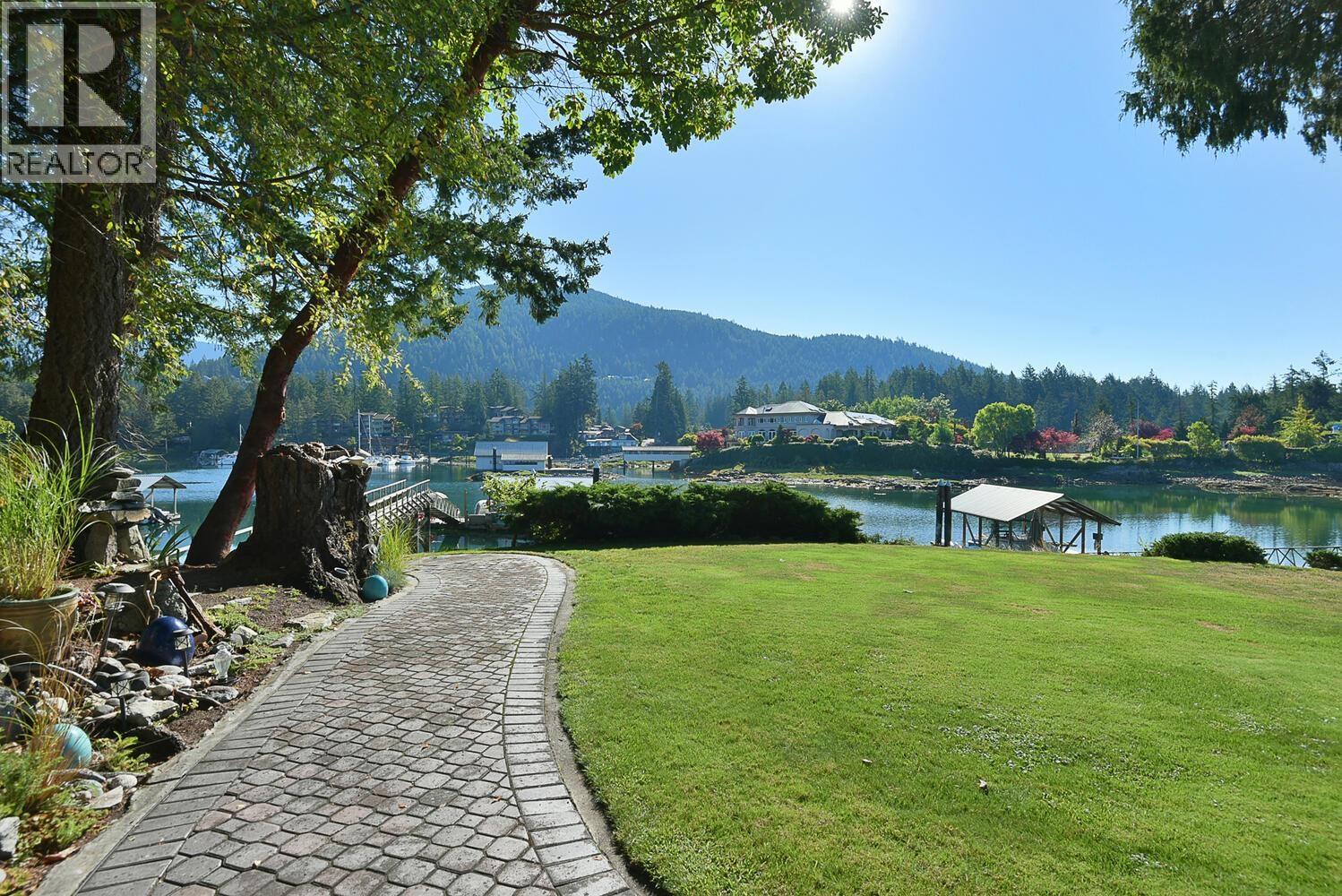 12828 GILDEN ROAD, Madeira Park