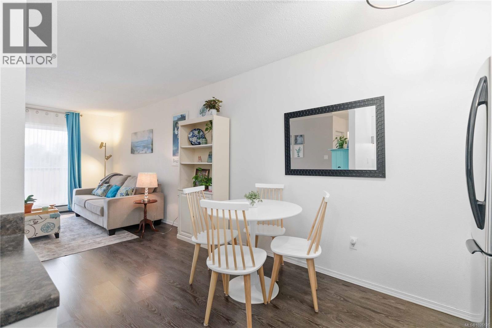 308 3225 Eldon Place, Saanich