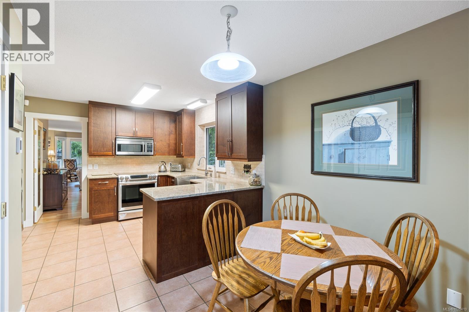 3251 Poppleton Rd, Nanaimo