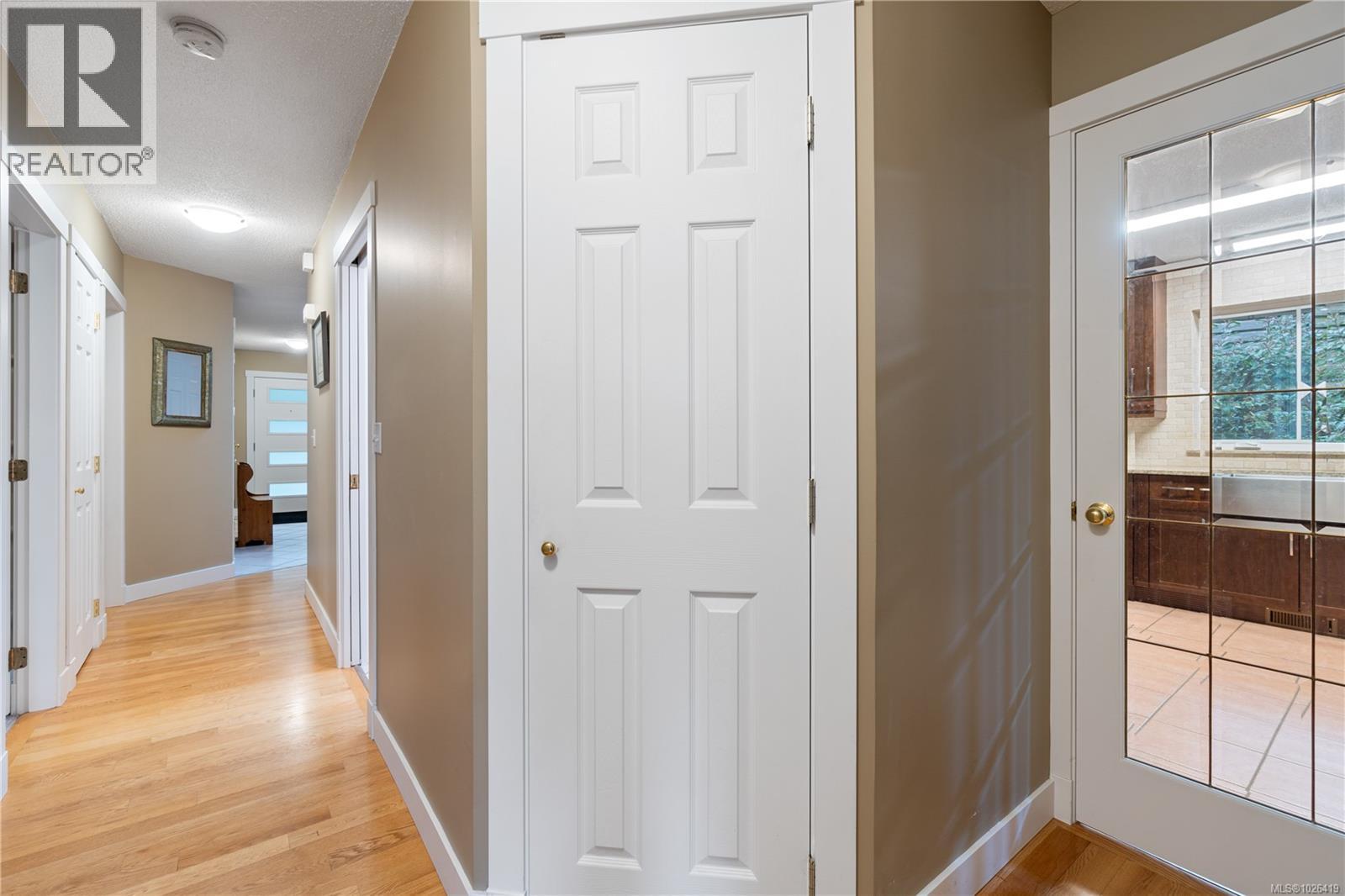 3251 Poppleton Rd, Nanaimo