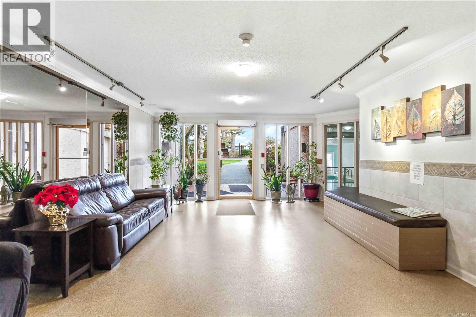 308 3225 Eldon Place, Saanich