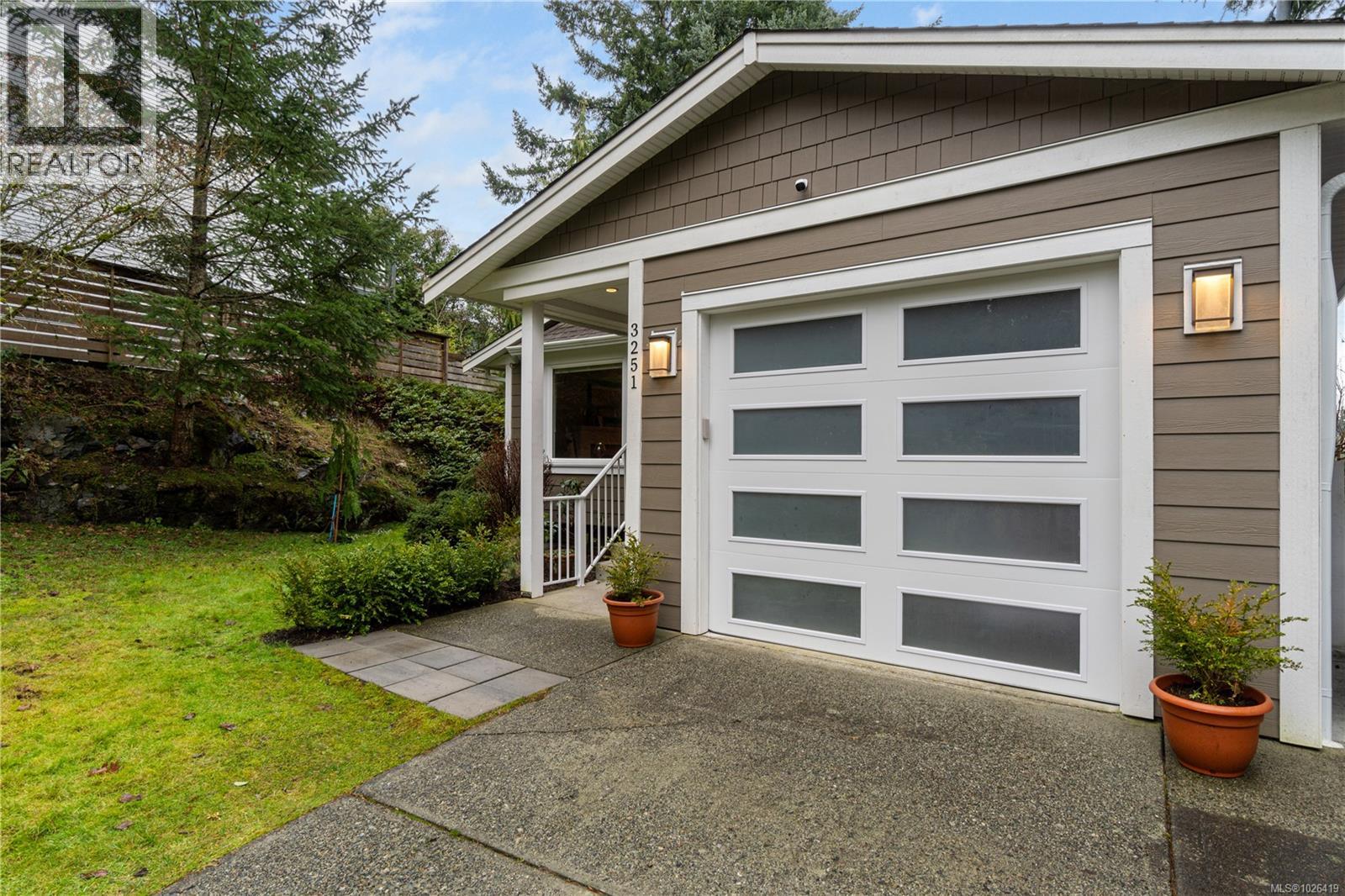 3251 Poppleton Rd, Nanaimo