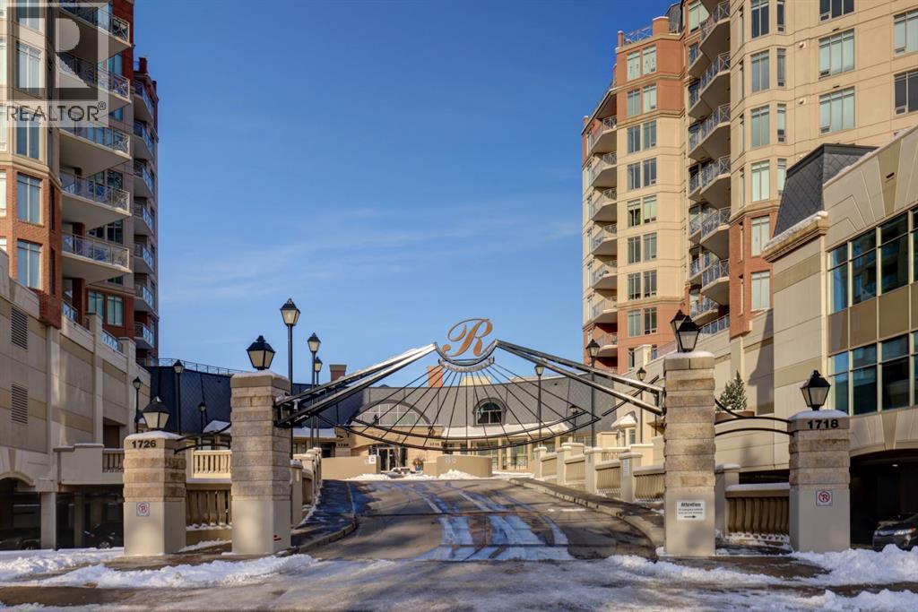 Single Family House for Sale in    Avenue NW Hounsfield Heights/Briar Hill Calgary 