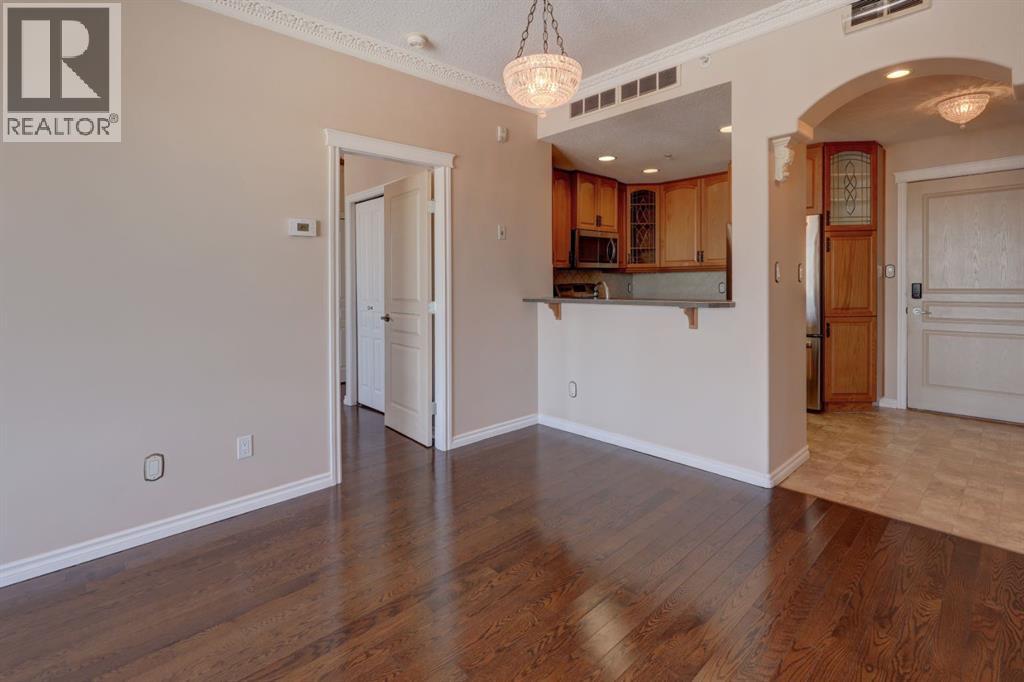 Single Family House for Sale in    Avenue NW Hounsfield Heights/Briar Hill Calgary 