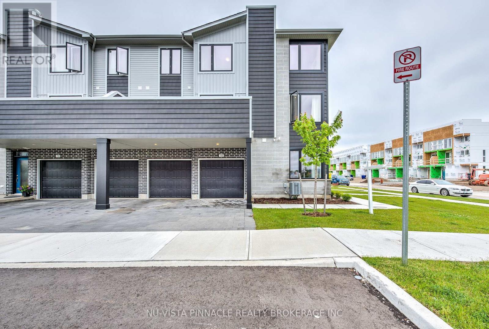 177 Edgevalley Unit 188 photo 4