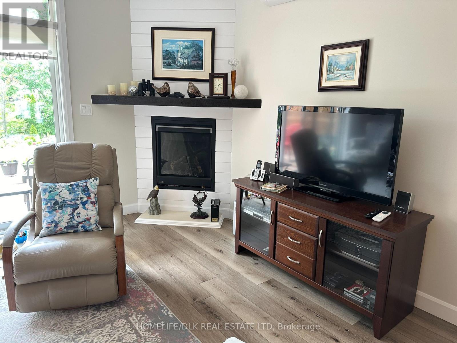 1115 MILLWOOD AVENUE - 6