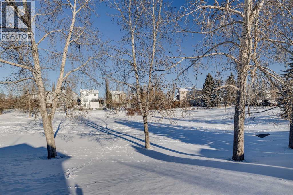 Single Family House Bungalow for Sale in  Somerside Manor SW Somerset Calgary 