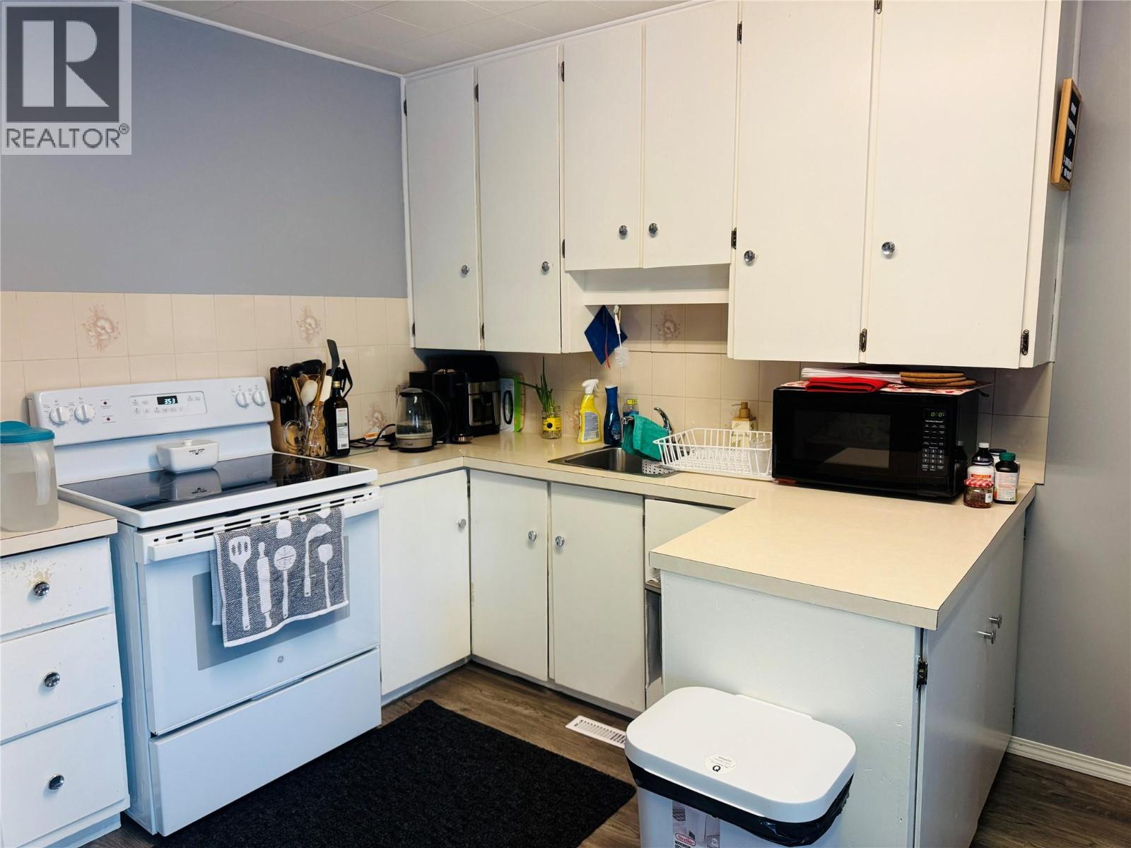 5744 VERMILLION STREET - 22