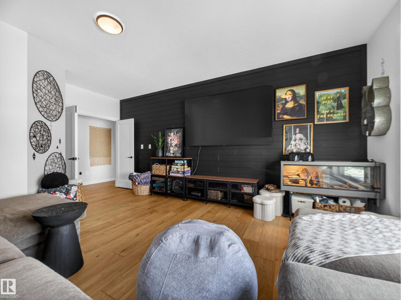 5507 CHEGWIN PT SW, Edmonton