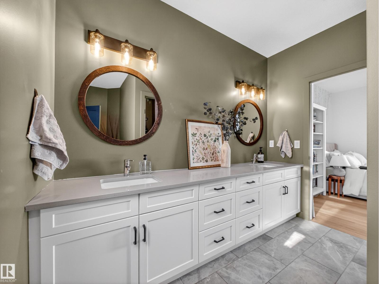 5507 CHEGWIN PT SW, Edmonton