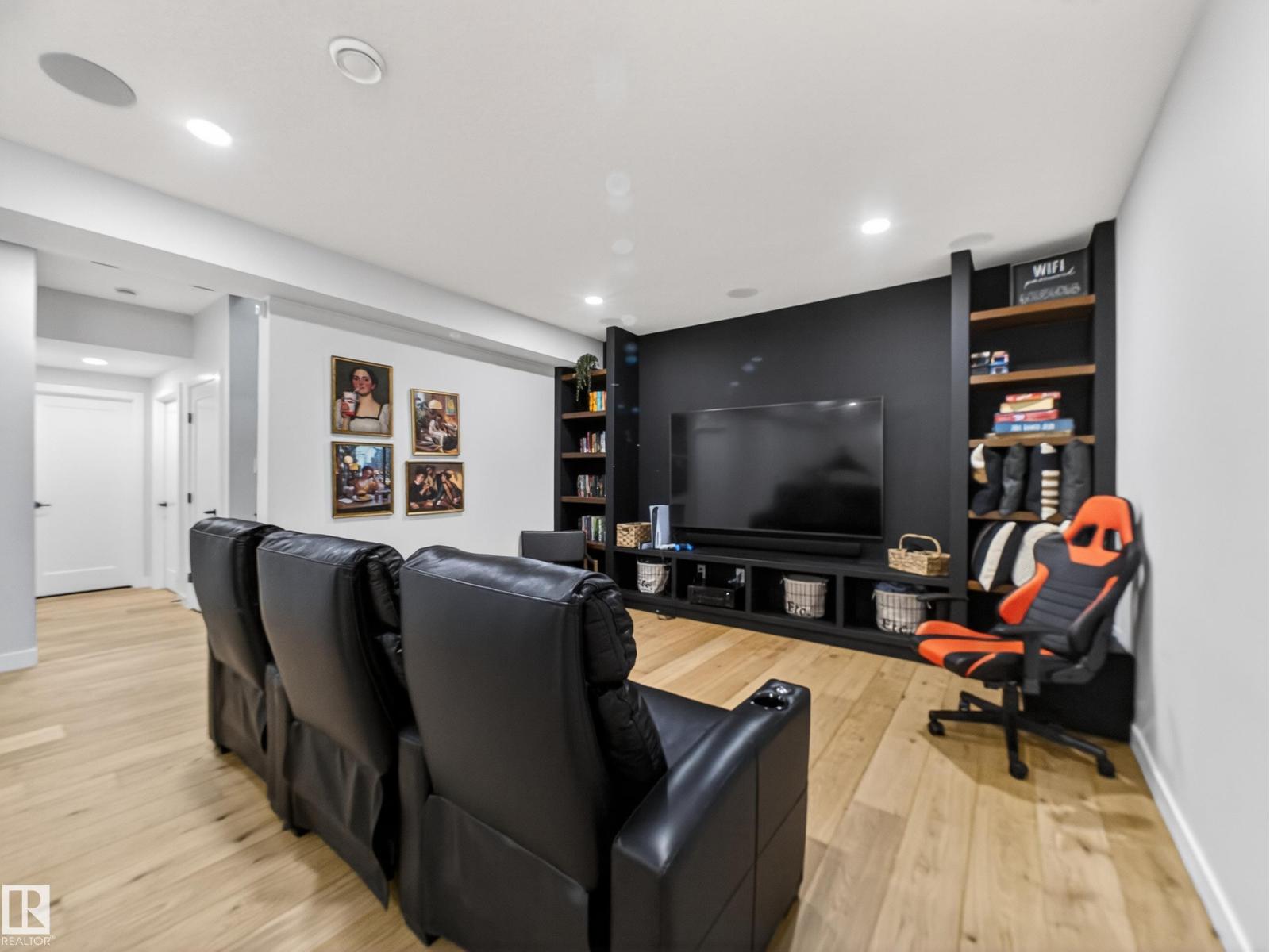 5507 CHEGWIN PT SW, Edmonton