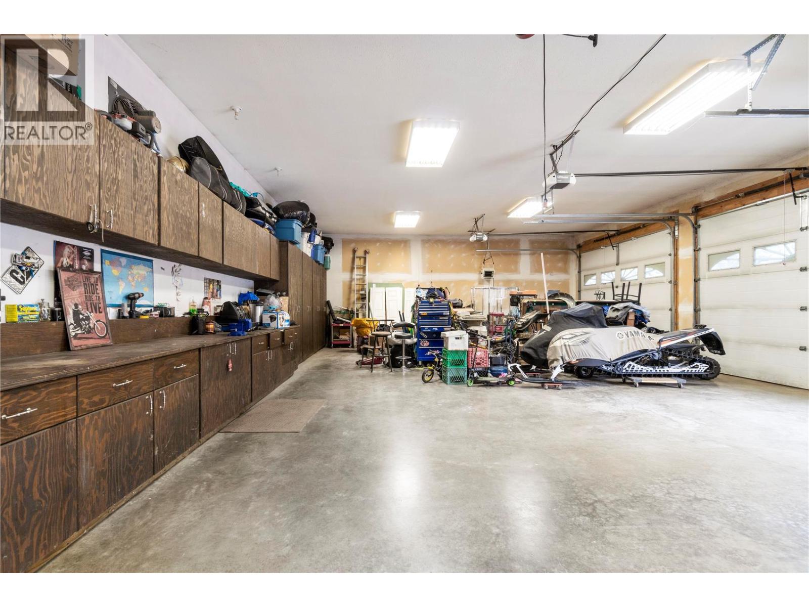 2746 Balmoral Road - 65