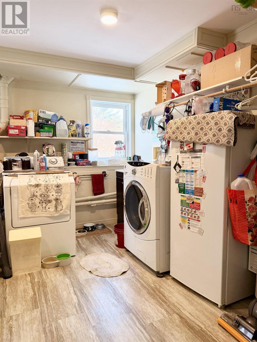 Property 20 of 38 of 196 Hartz Point Road