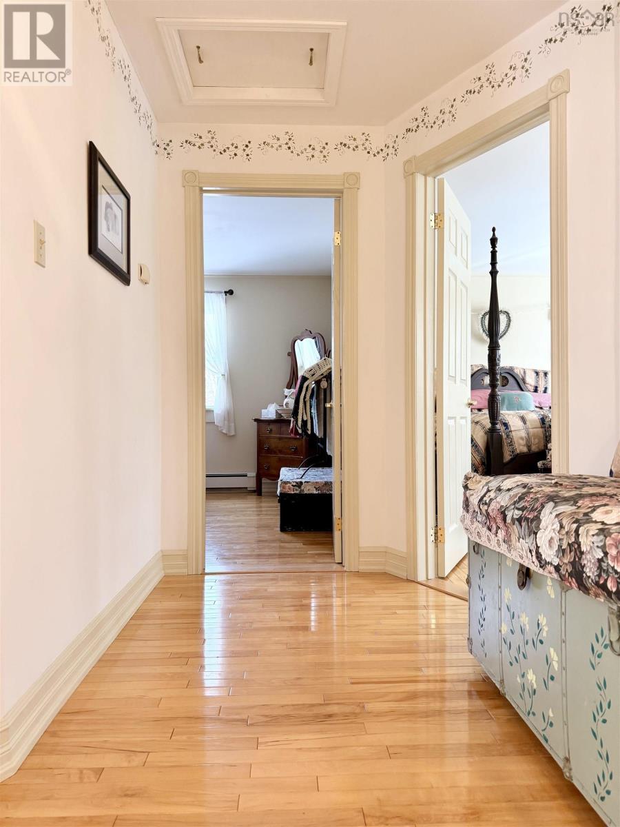 Property 23 of 38 of 196 Hartz Point Road