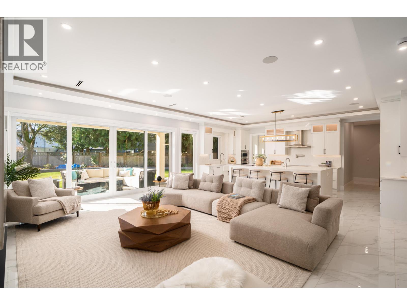 10780 REYNOLDS DRIVE, Richmond