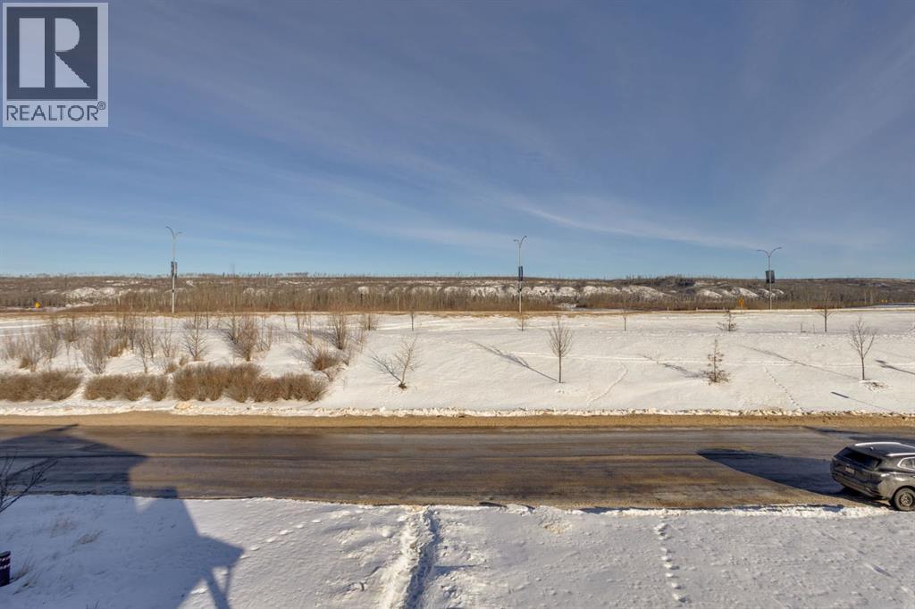 7211 Railway Avenue, Fort McMurray