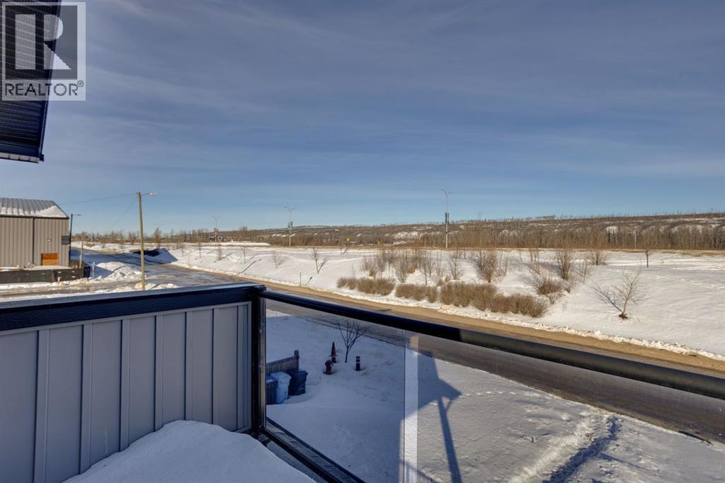 7211 Railway Avenue, Fort McMurray