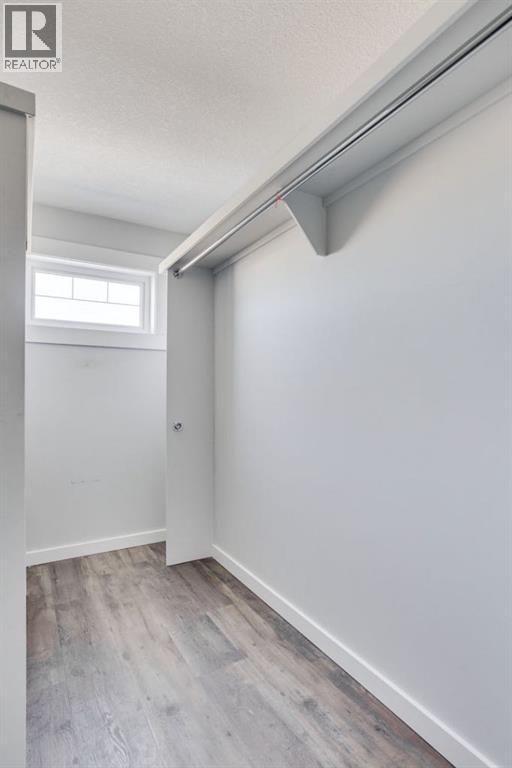 7211 Railway Avenue, Fort McMurray