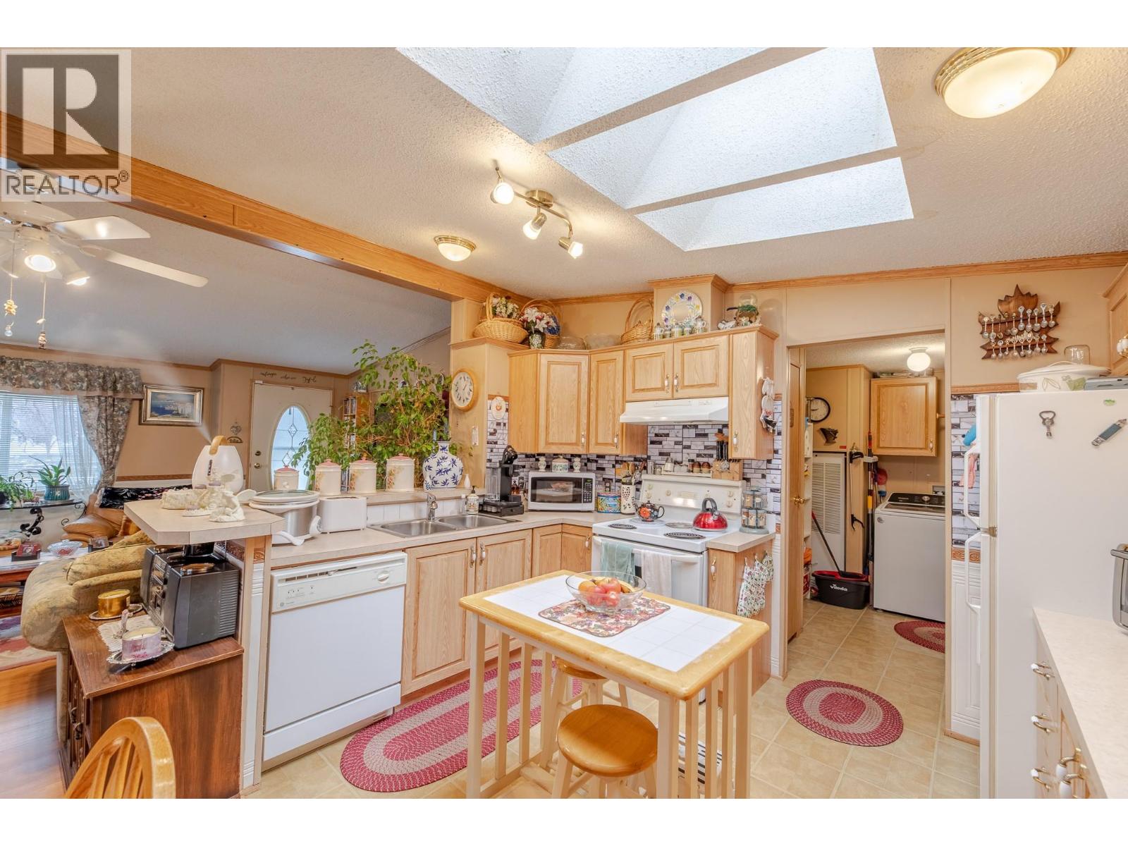 604 Schneider Road, Keremeos