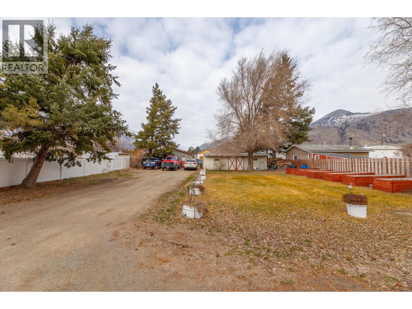 604 Schneider Road, Keremeos