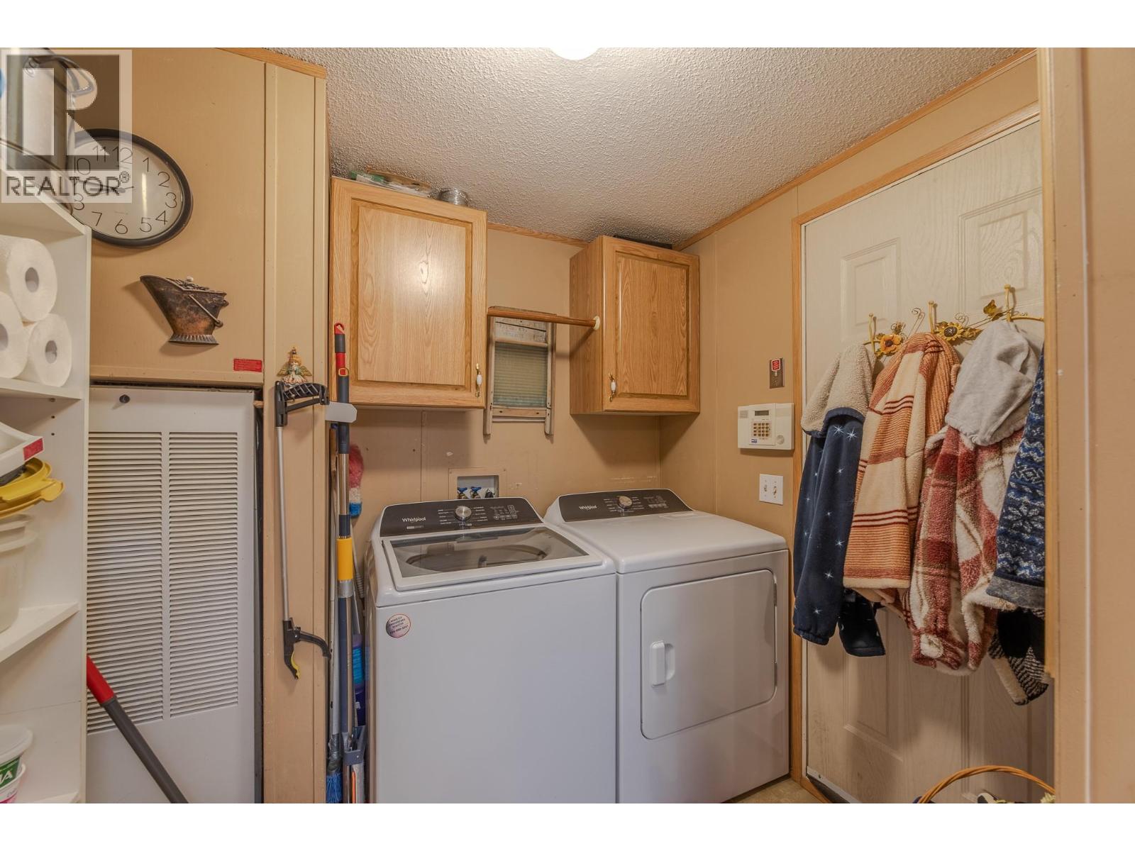 604 Schneider Road, Keremeos