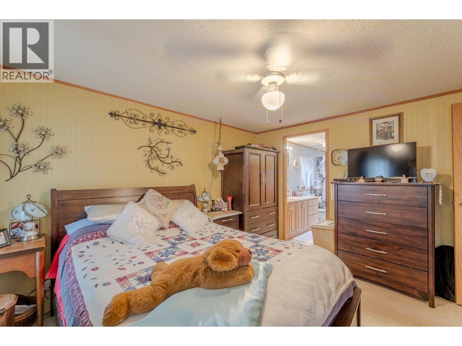 604 Schneider Road, Keremeos