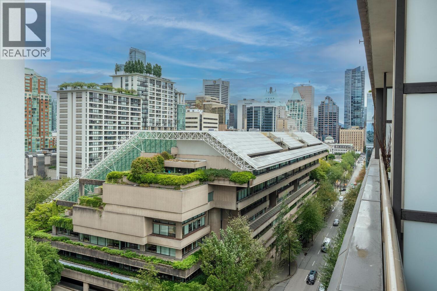 1012 1010 HOWE STREET, Vancouver