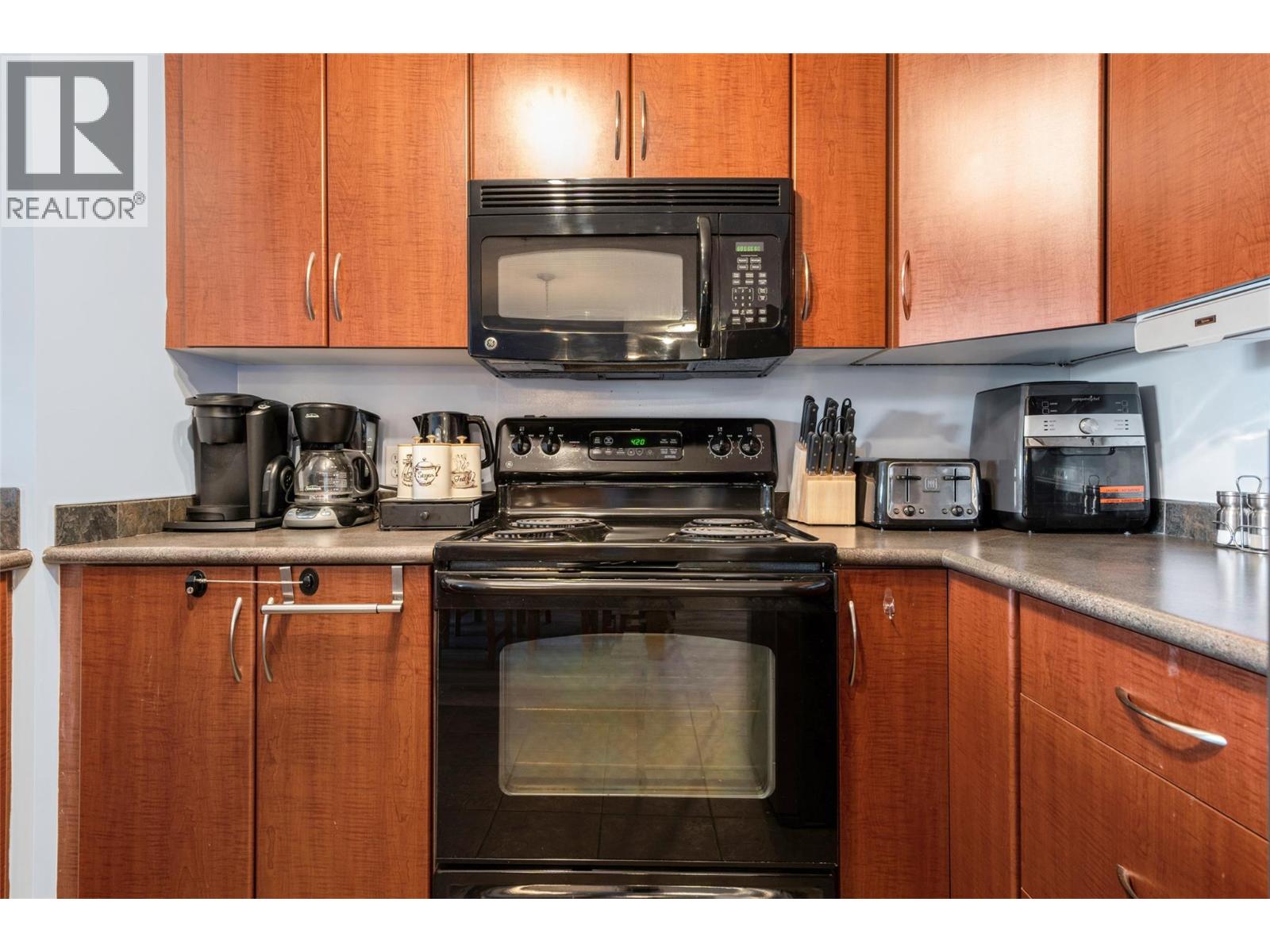 205 Third Avenue Unit# 1201, Invermere