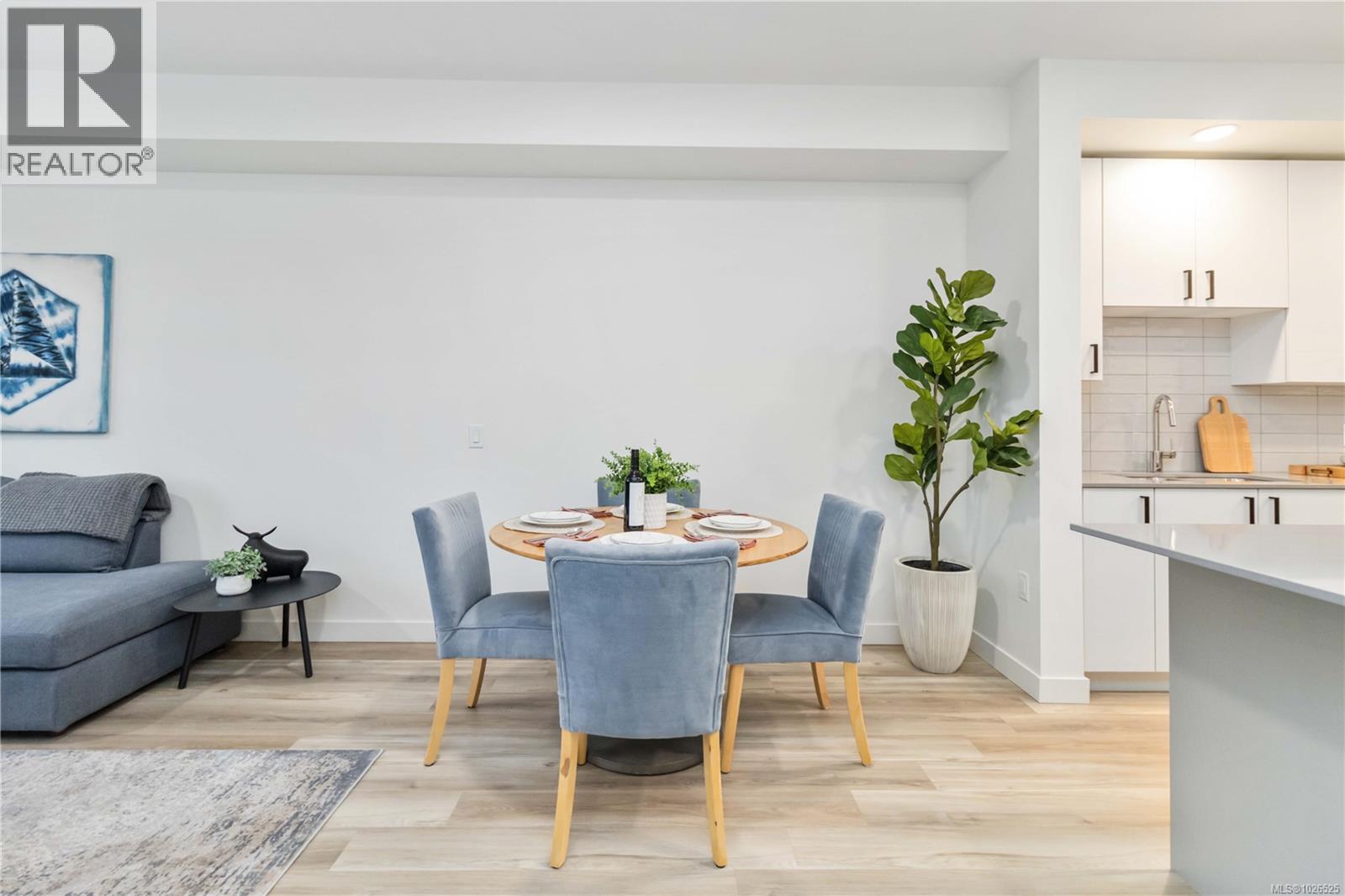 313 2390 City Gate Blvd, Langford