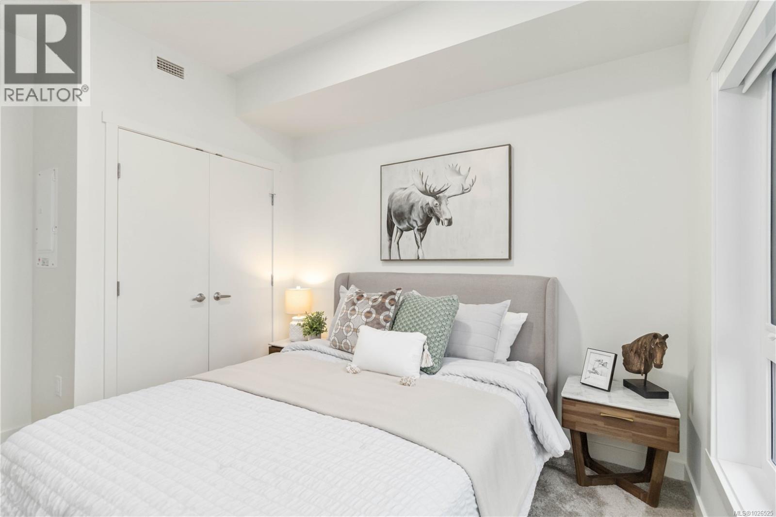 313 2390 City Gate Blvd, Langford