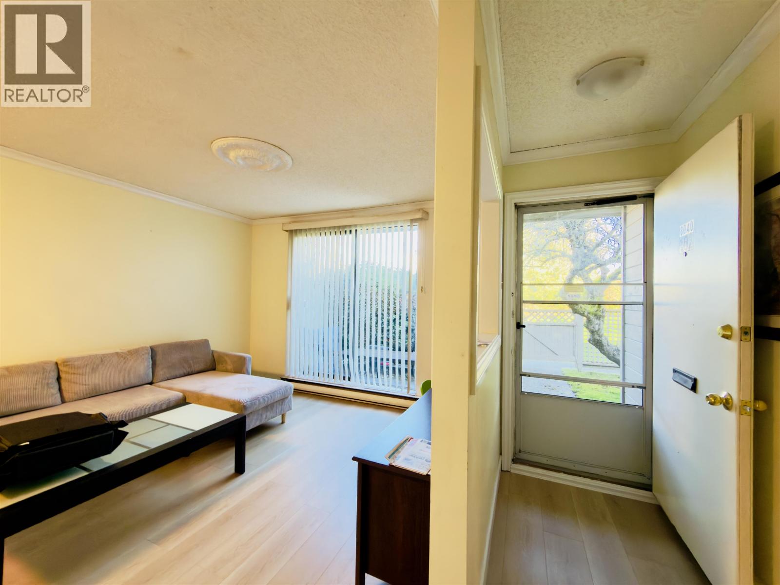 102 8040 COLONIAL DRIVE, Richmond