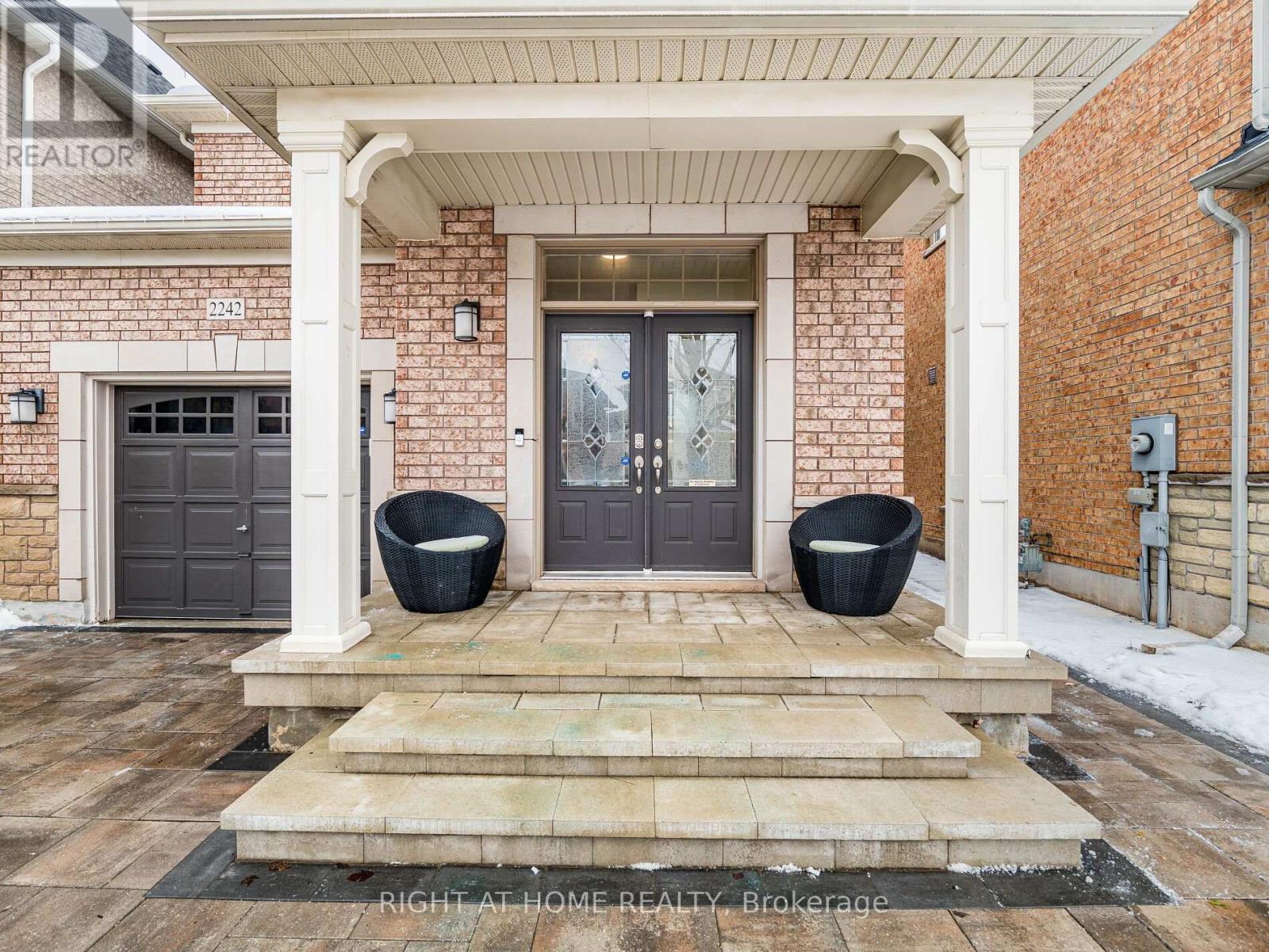 2242 KWINTER ROAD - Photo 4 of 49, Oakville (WM Westmount), Ontario