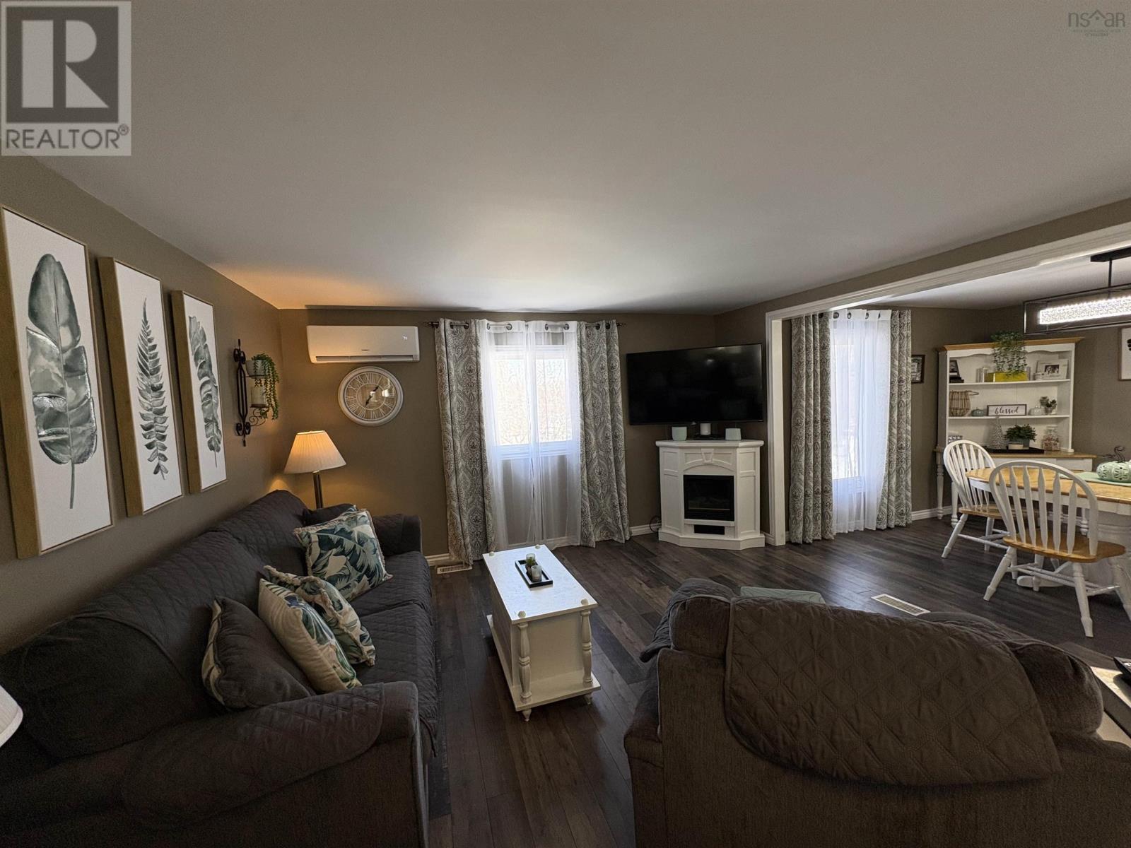 Property 9 of 22 of 5545 East River West Side Road