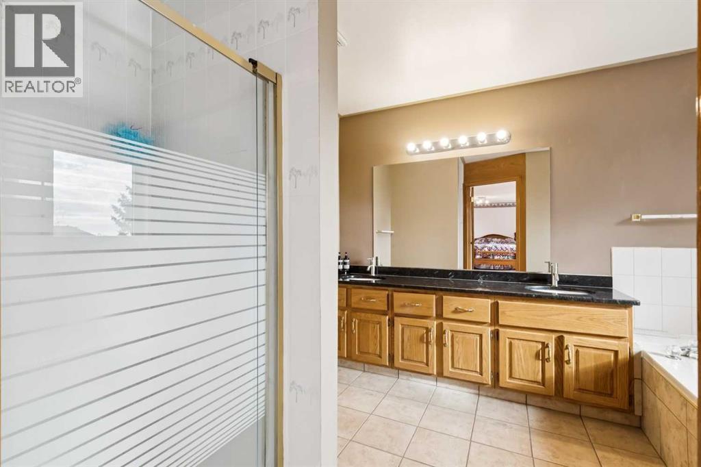 Single Family House for Sale in  Sirocco Drive SW Signal Hill Calgary 