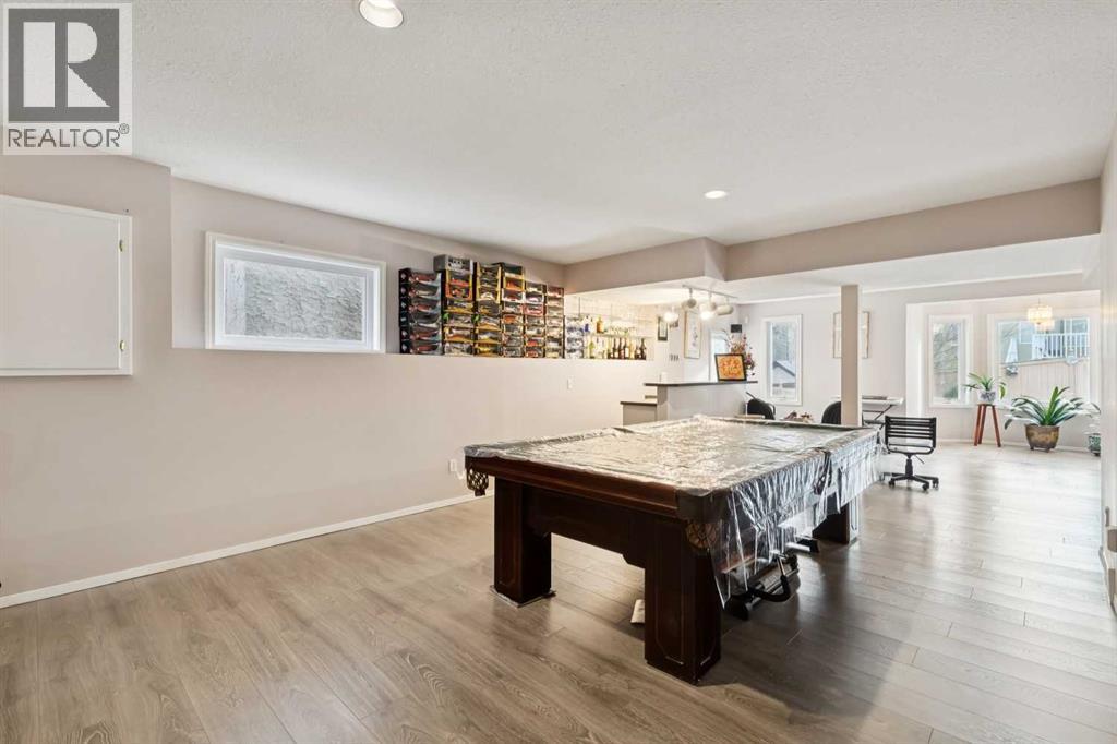 Single Family House for Sale in  Sirocco Drive SW Signal Hill Calgary 