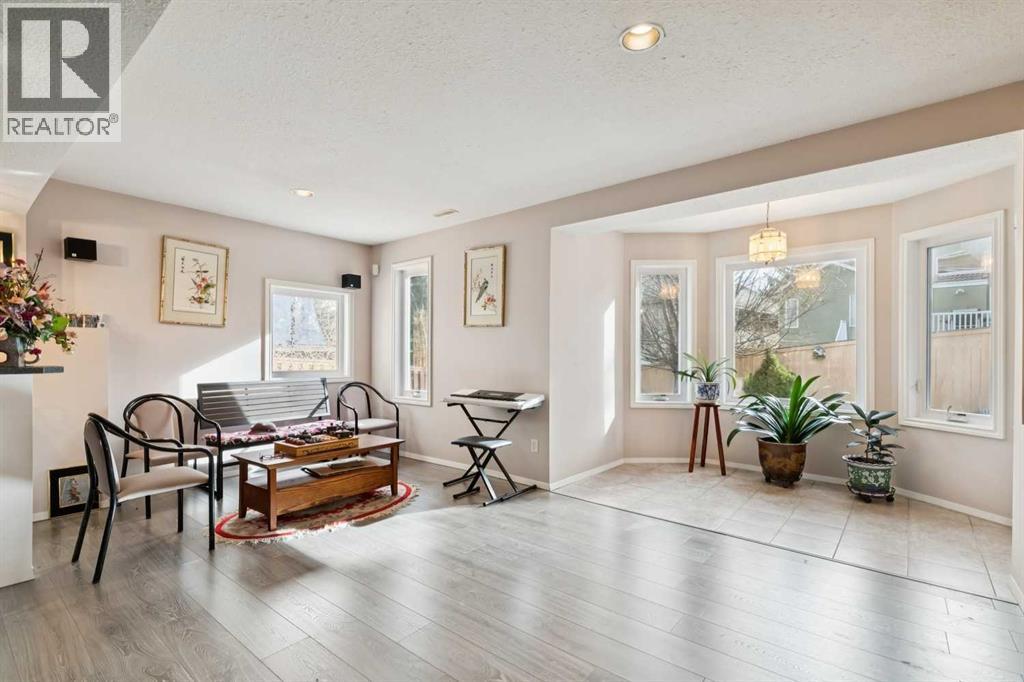 Single Family House for Sale in  Sirocco Drive SW Signal Hill Calgary 