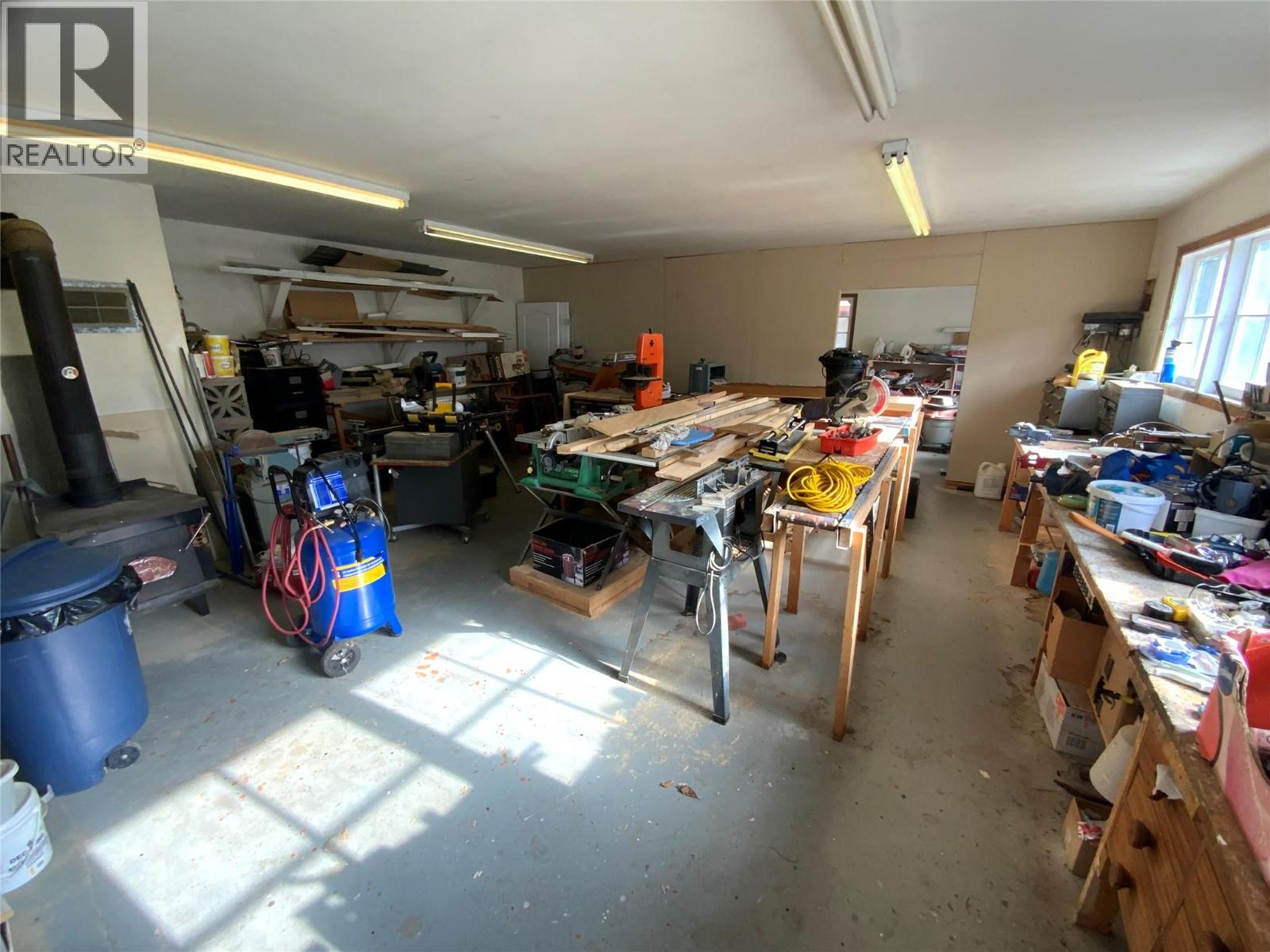 7805 Giants Head Road, Summerland