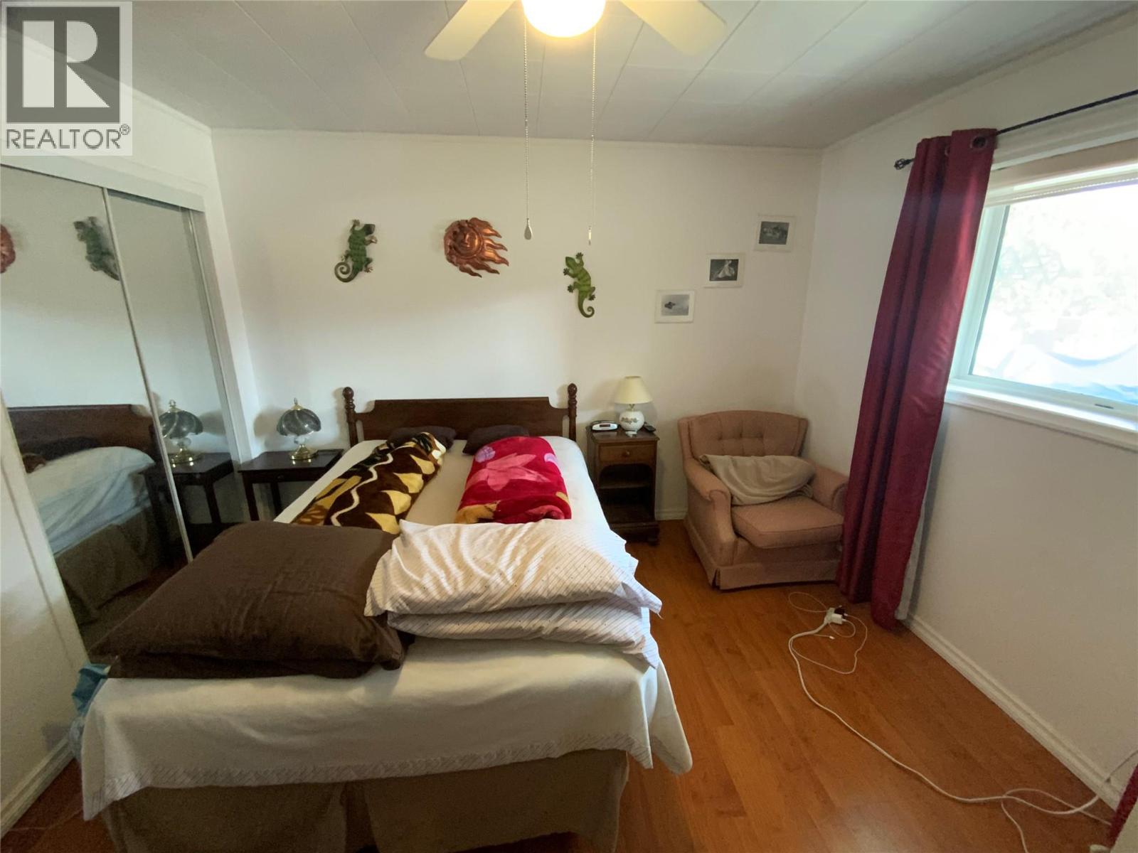 7805 Giants Head Road, Summerland