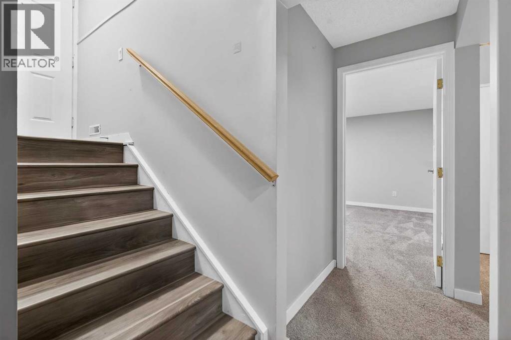 Single Family House Bi-level for Sale in   Street NE Pineridge Calgary 