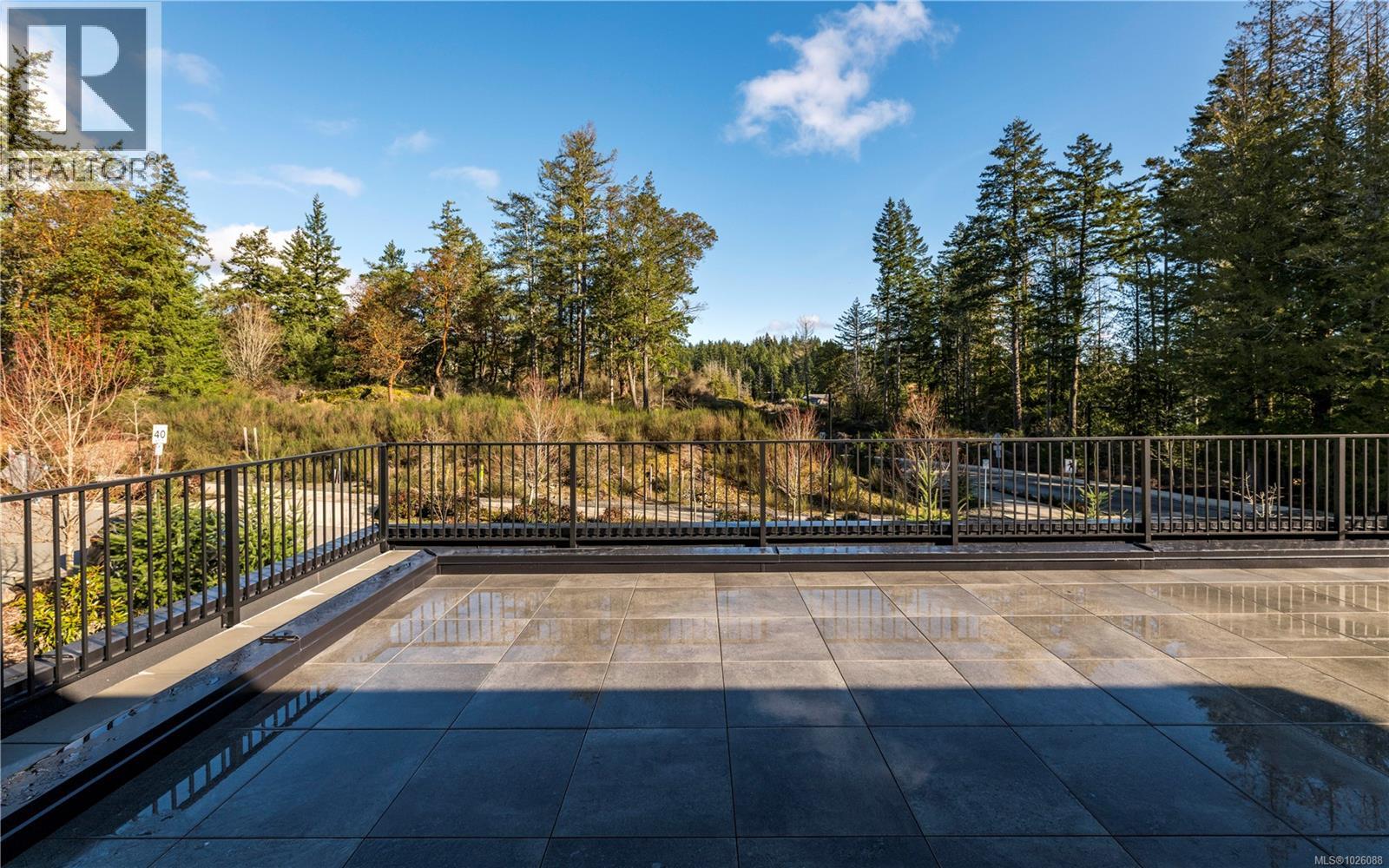 609 Medalist Ave, Colwood